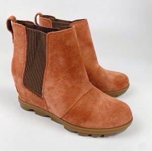 Sorel JOA Chelsea Suede Wedge II Boots NWOB